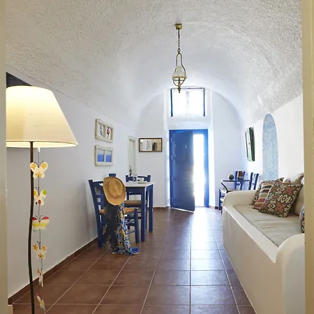 Joy House Apartment